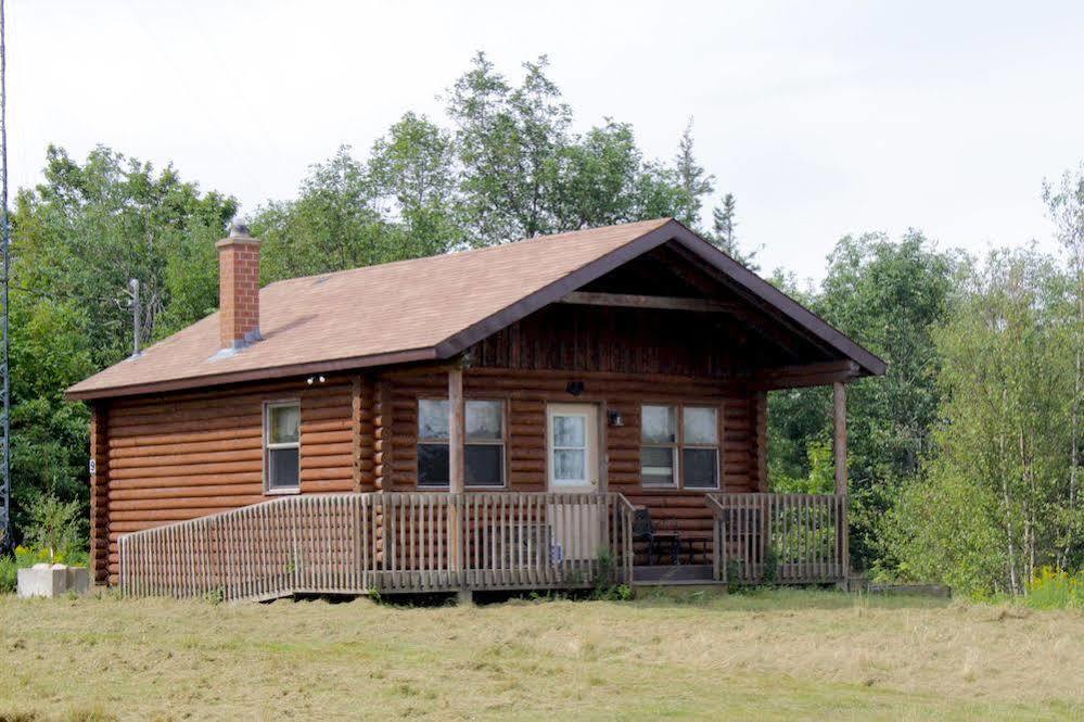 Smith Rock Chalets Scotsburn Eksteriør billede